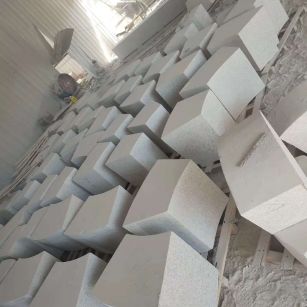 厦门 白麻花岗岩异形坐凳