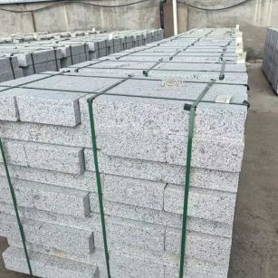 厦门 白麻花岗岩路沿石，弧形路沿石，道牙石，马路牙子，界石，路缘石，平沿石，直岩石，平缘石等