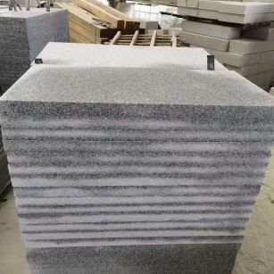 厦门 芝麻白5公分火烧地铺成品，900*400，规格可定制