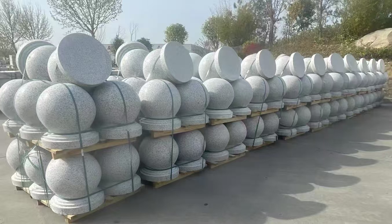 厦门 白麻花岗岩石材圆球，石球，挡车球，隔离球，景观石球，风水球等