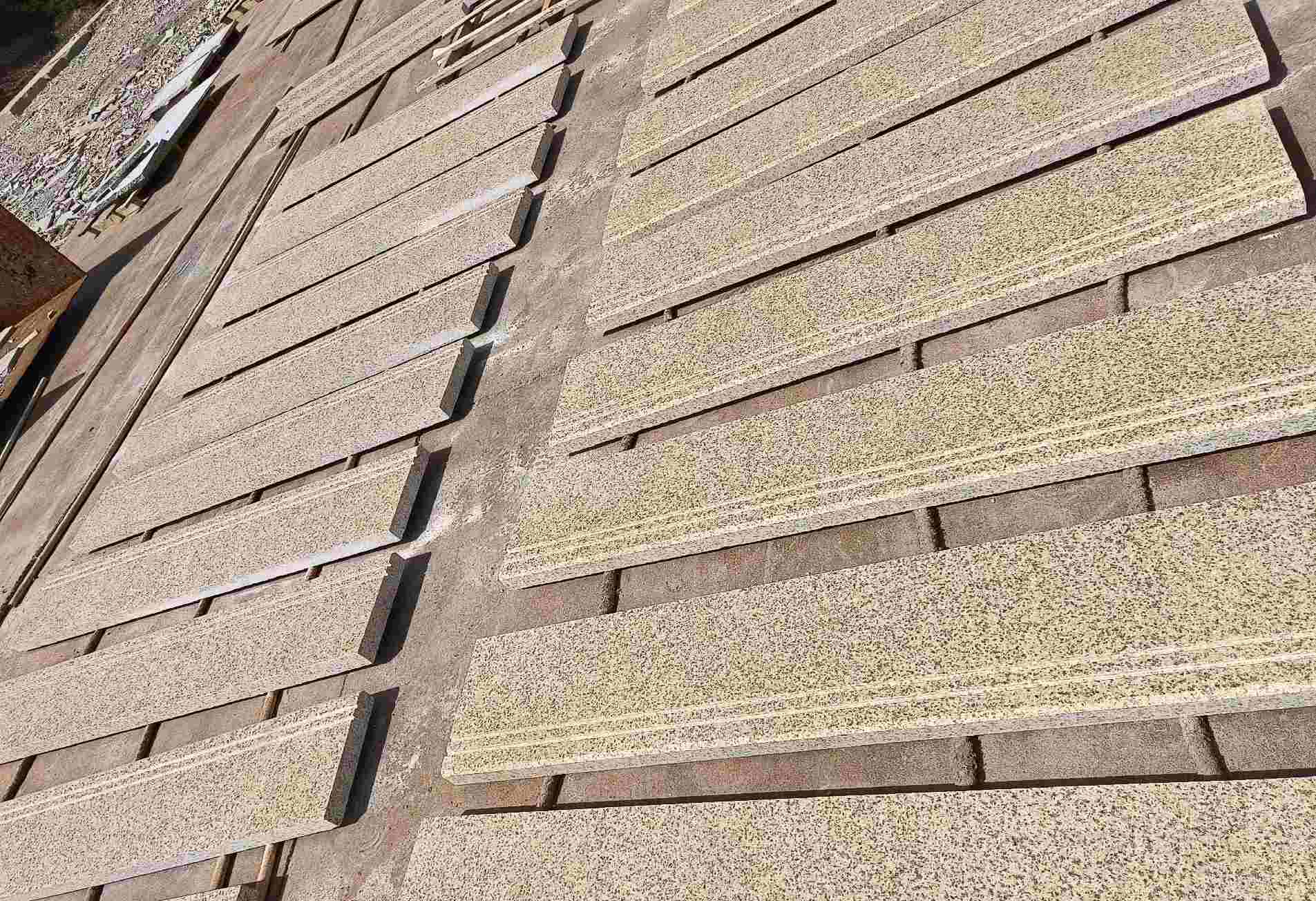 厦门 黄金麻花岗岩光面楼梯踏步