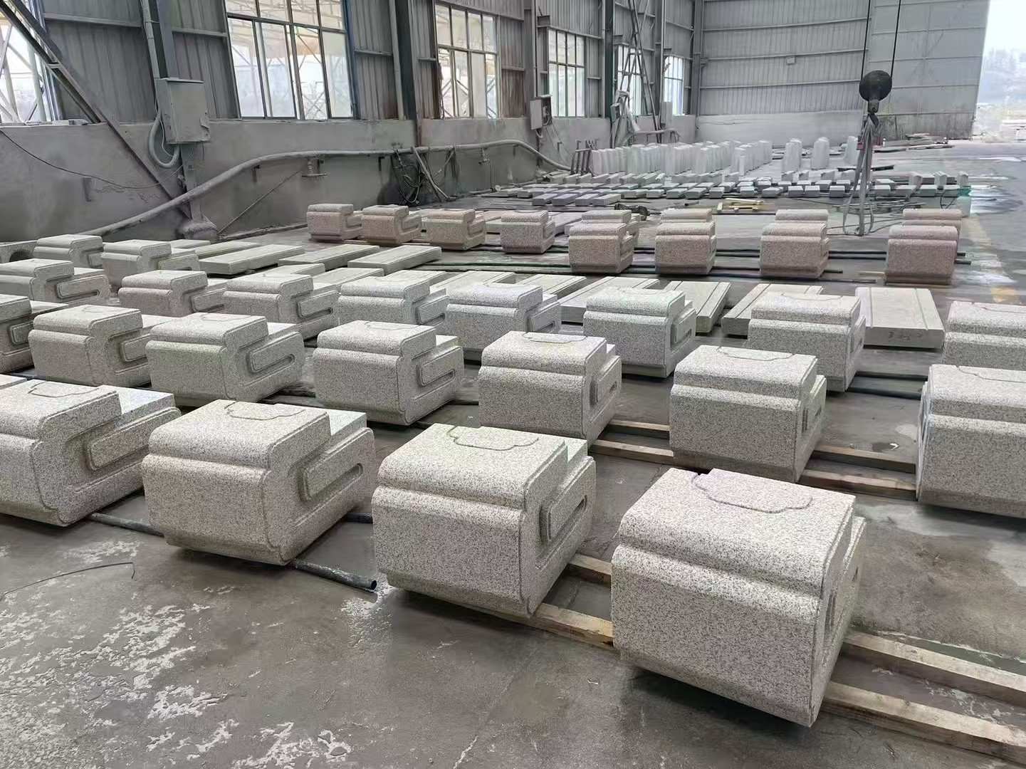 厦门 白麻花岗岩异形加工-石凳，坐凳