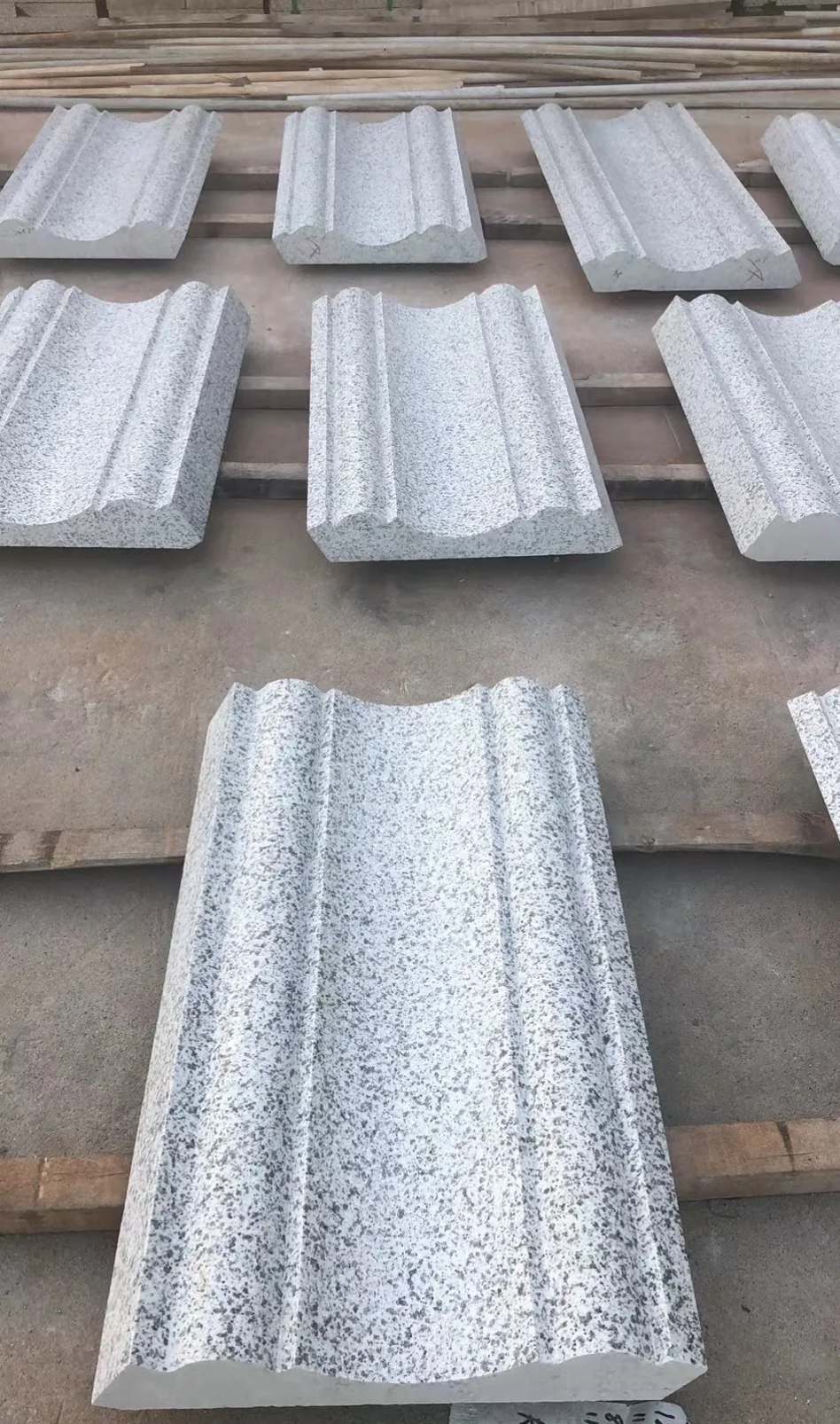 厦门 白麻花岗岩光面别墅线条