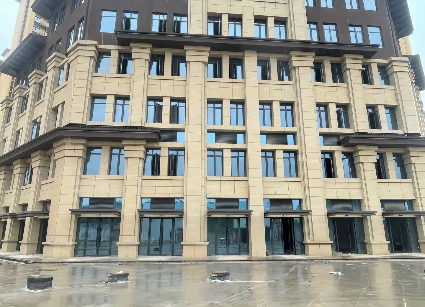 厦门 黄金麻花岗岩荔枝面小区外墙干挂