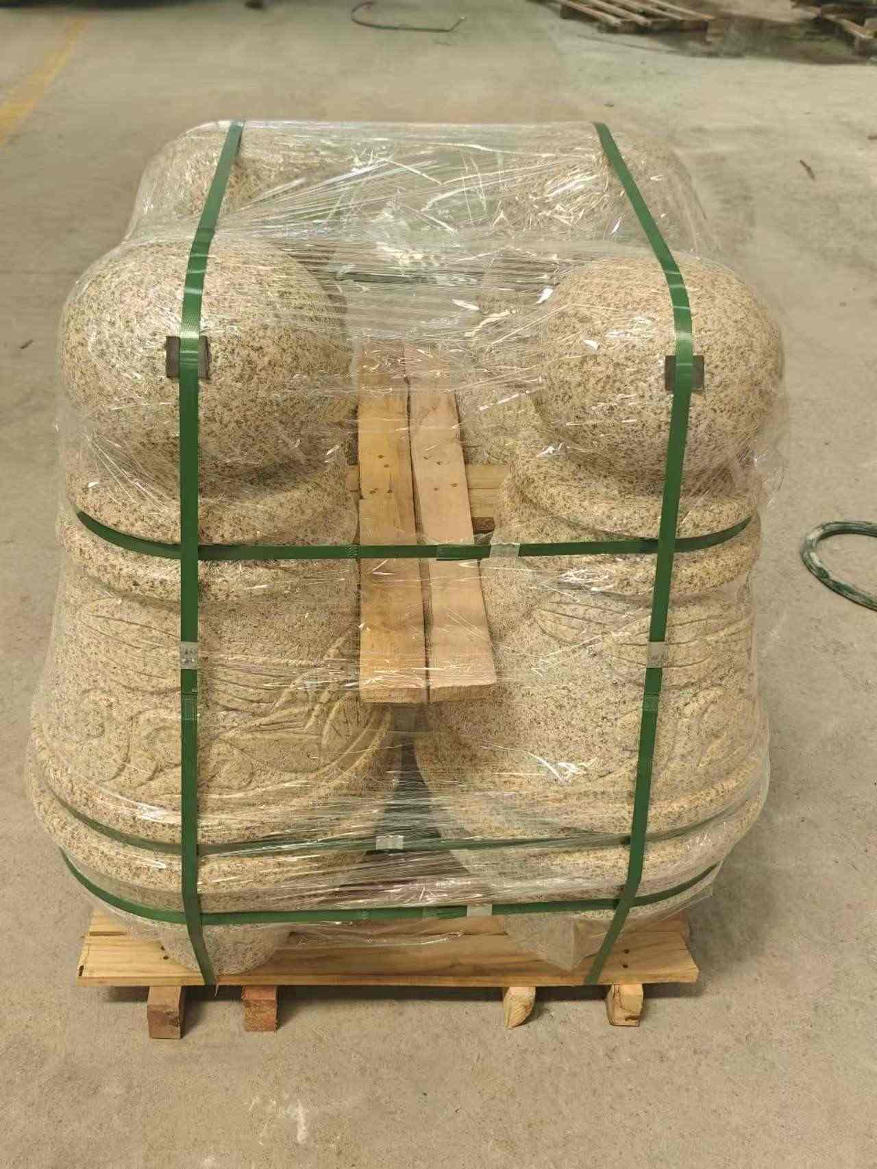 厦门 黄金麻异形定制雕花——棒棒糖挡车柱