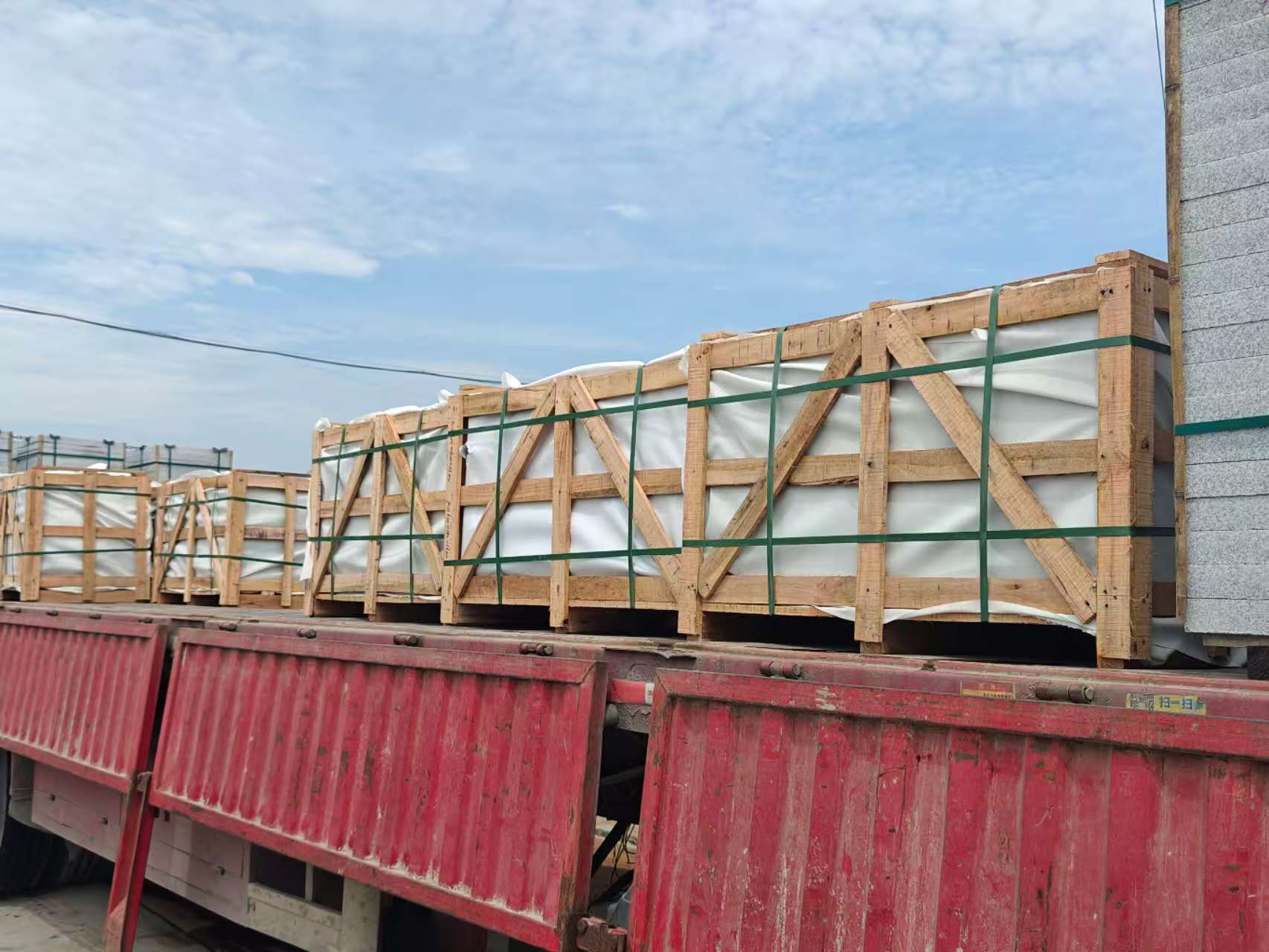 厦门 芝麻白花岗岩地铺石出口专车-泰国游