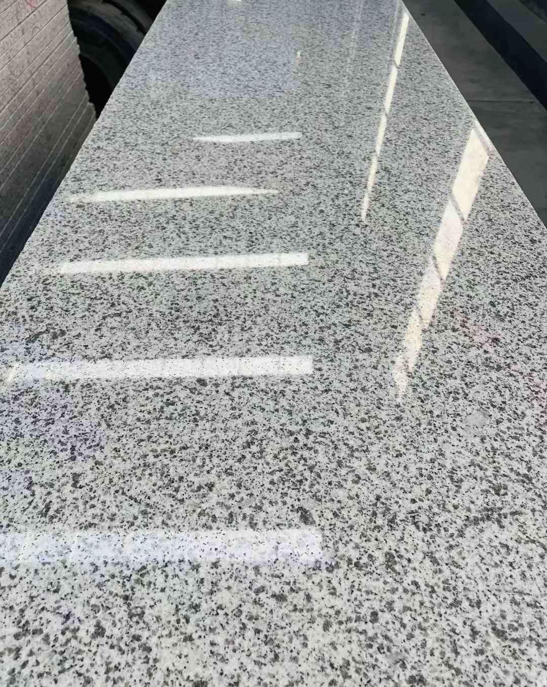 厦门 白麻花岗岩光面毛板