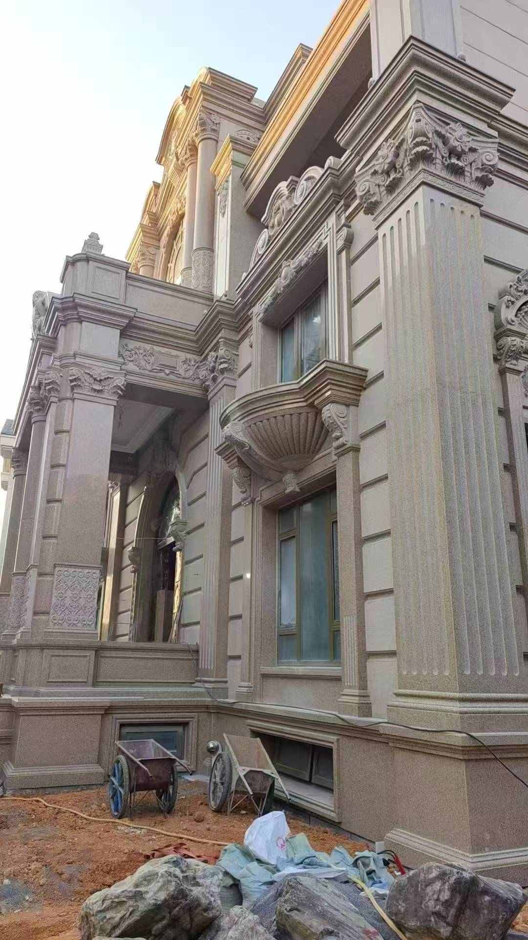 厦门 黄金麻花岗岩光面别墅外墙干挂施工完成