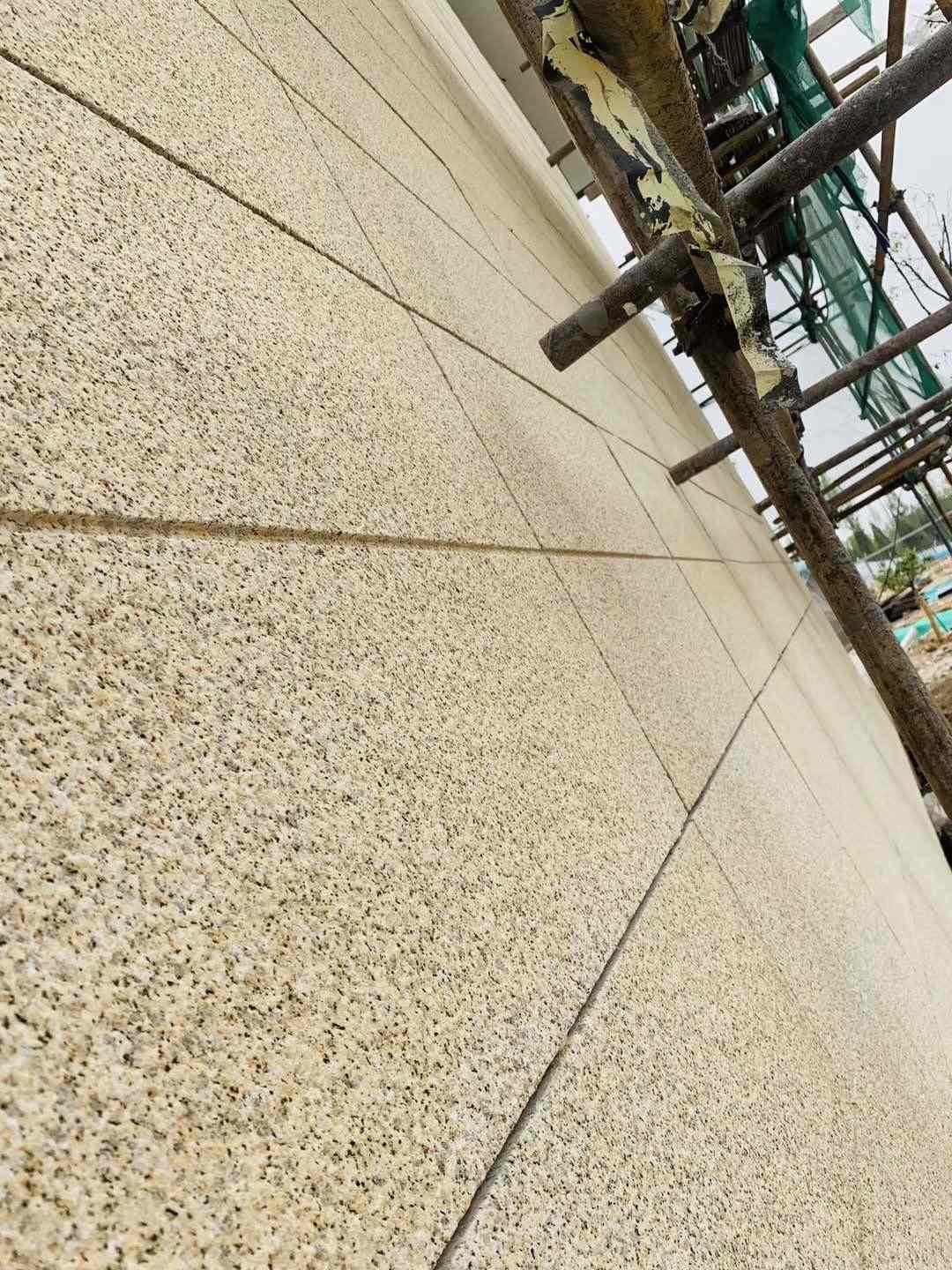 厦门 黄金麻花岗岩荔枝面外墙干挂石材效果示例