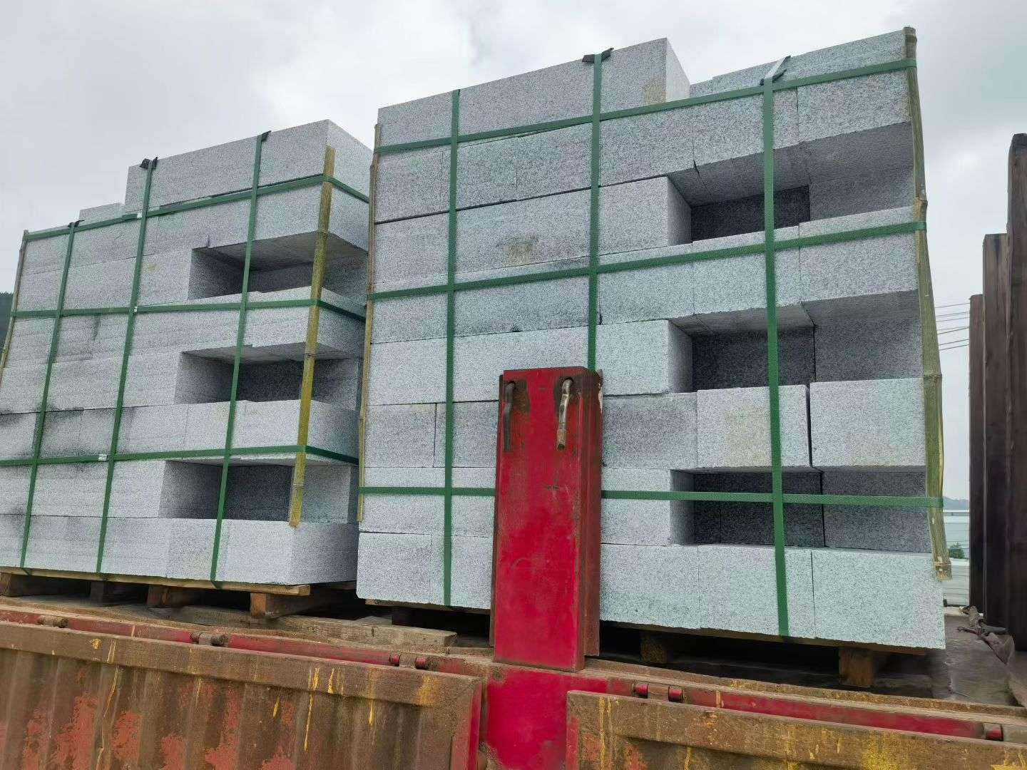 厦门 芝麻白花岗岩路沿石，平石，路侧石，马路牙子，路缘石，立缘石，平缘石等